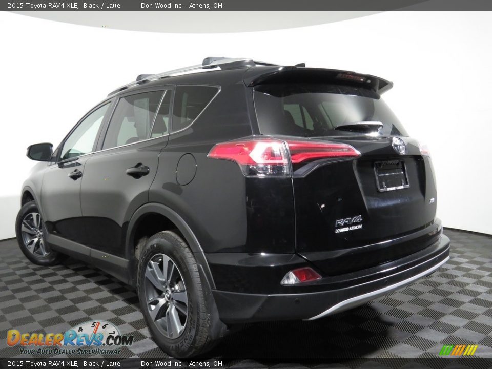2015 Toyota RAV4 XLE Black / Latte Photo #20