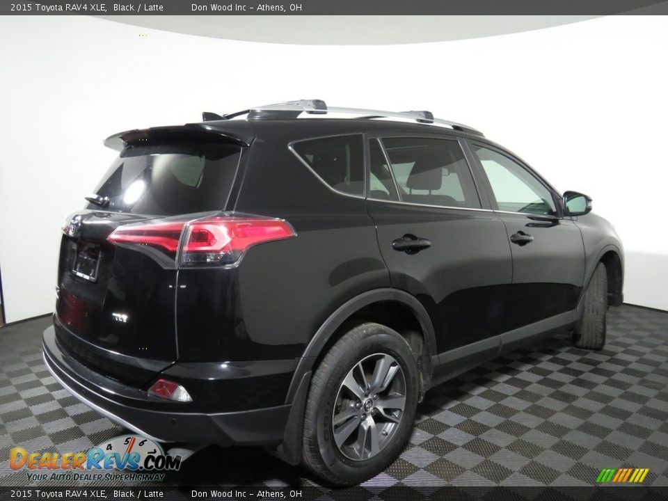 2015 Toyota RAV4 XLE Black / Latte Photo #22