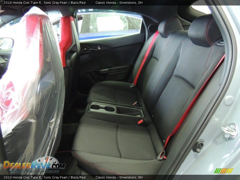 Rear Seat of 2019 Honda Civic Type R Photo #22