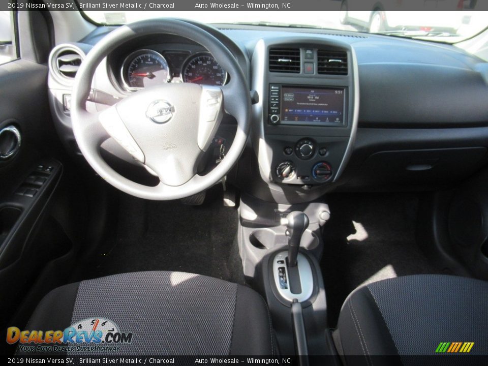 2019 Nissan Versa SV Brilliant Silver Metallic / Charcoal Photo #14
