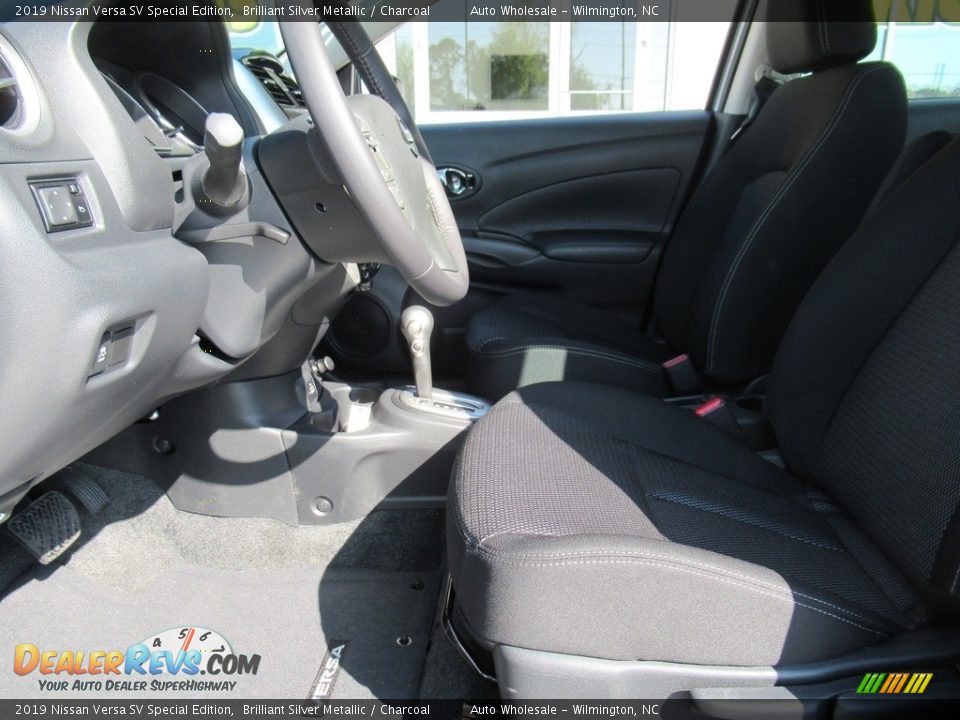 2019 Nissan Versa SV Special Edition Brilliant Silver Metallic / Charcoal Photo #10