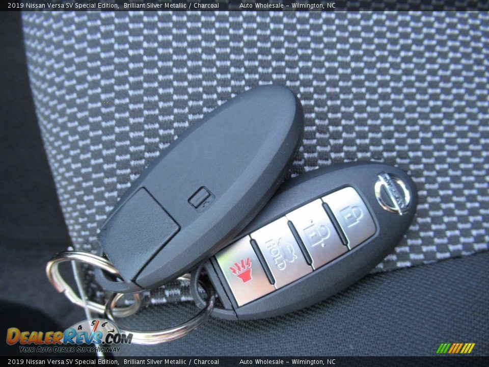 Keys of 2019 Nissan Versa SV Special Edition Photo #20