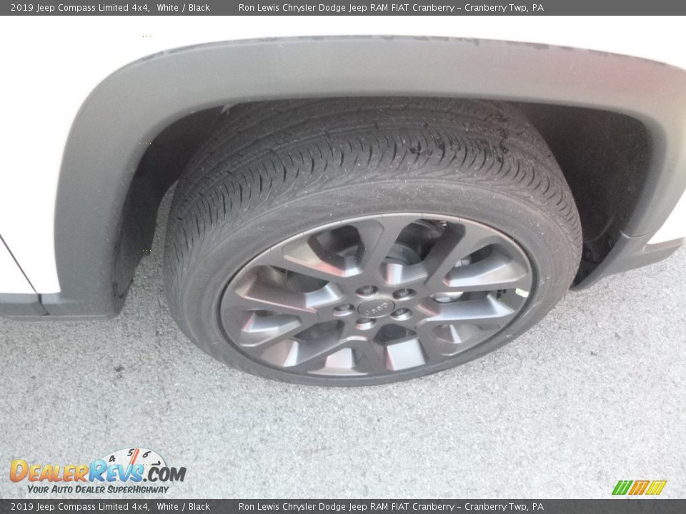 2019 Jeep Compass Limited 4x4 White / Black Photo #9