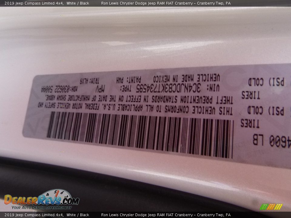 2019 Jeep Compass Limited 4x4 White / Black Photo #12