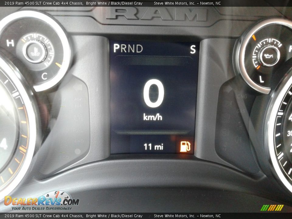 2019 Ram 4500 SLT Crew Cab 4x4 Chassis Bright White / Black/Diesel Gray Photo #14