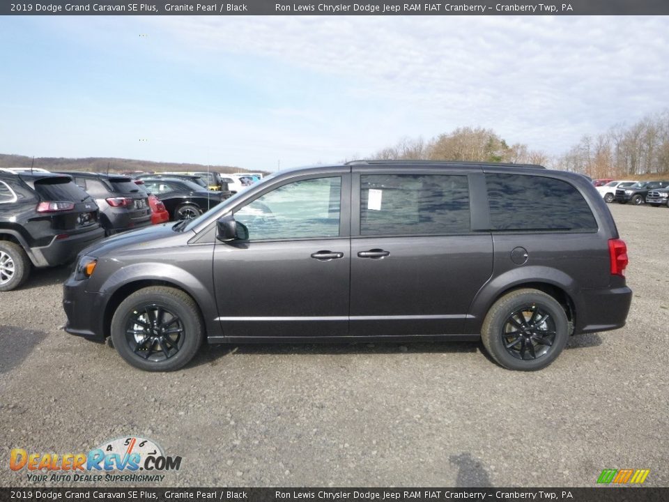 2019 Dodge Grand Caravan SE Plus Granite Pearl / Black Photo #2