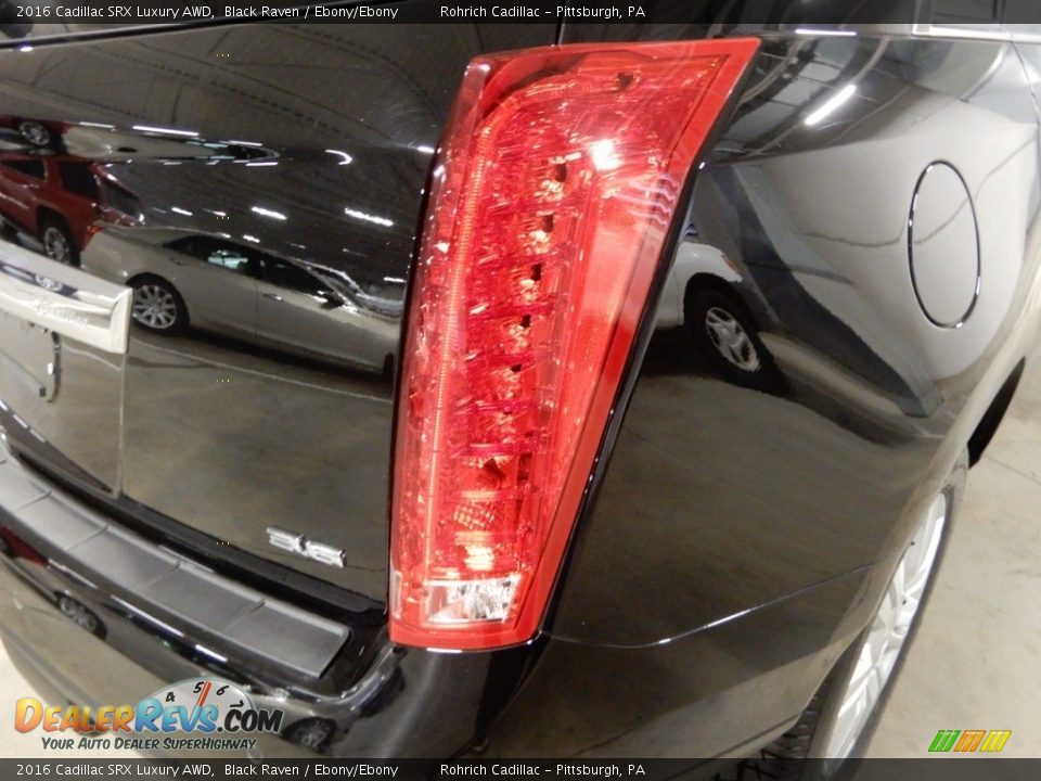 2016 Cadillac SRX Luxury AWD Black Raven / Ebony/Ebony Photo #11