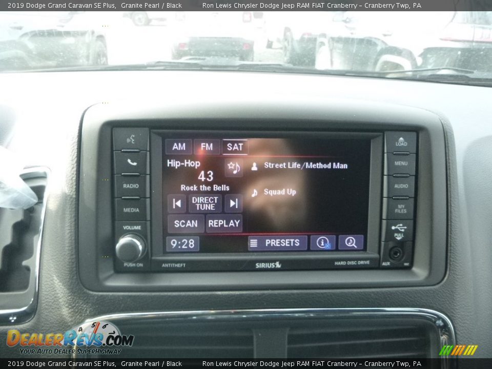 2019 Dodge Grand Caravan SE Plus Granite Pearl / Black Photo #17