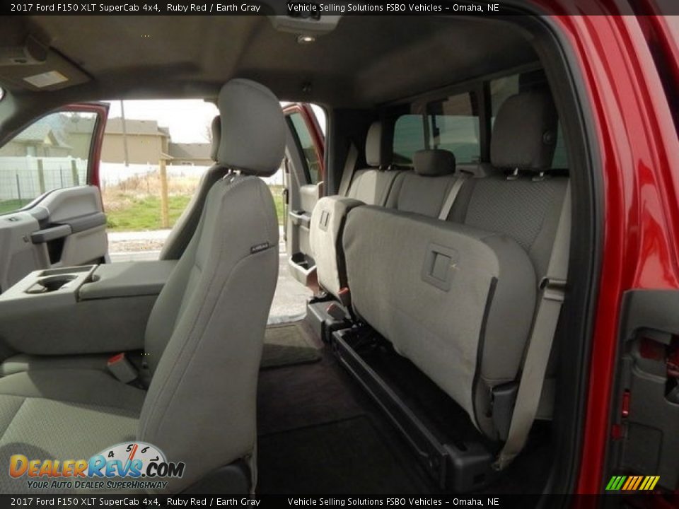 2017 Ford F150 XLT SuperCab 4x4 Ruby Red / Earth Gray Photo #11