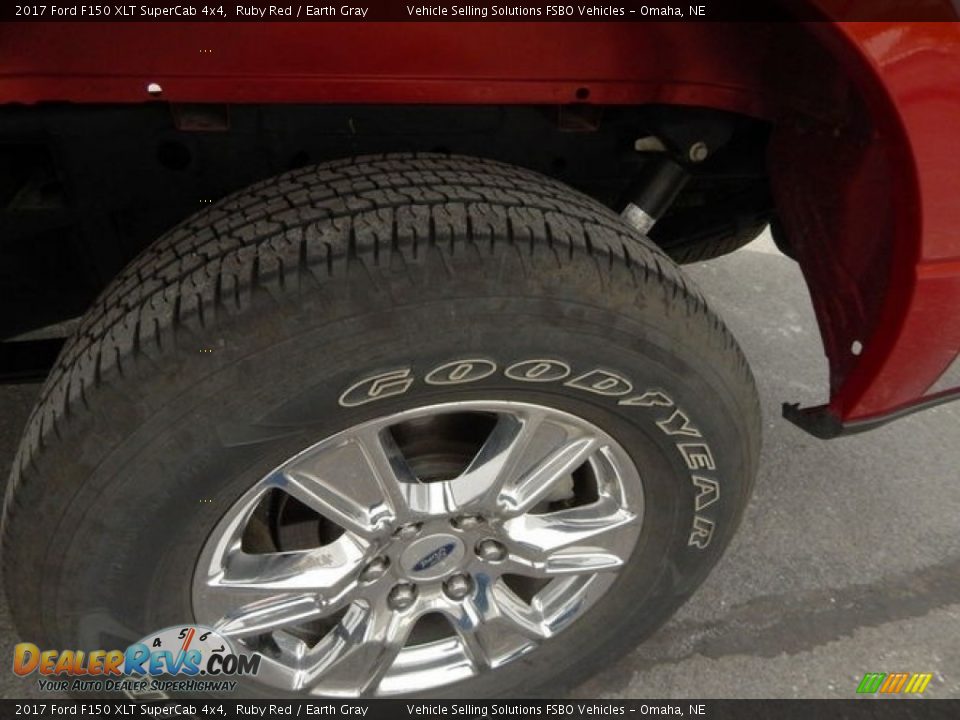 2017 Ford F150 XLT SuperCab 4x4 Ruby Red / Earth Gray Photo #15