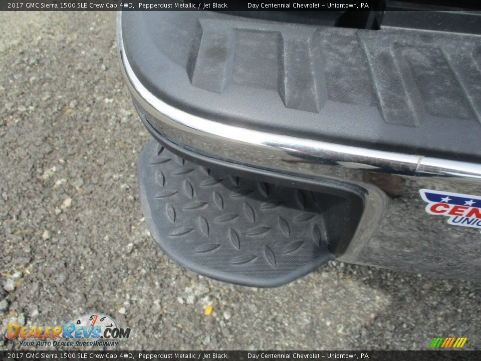 2017 GMC Sierra 1500 SLE Crew Cab 4WD Pepperdust Metallic / Jet Black Photo #11