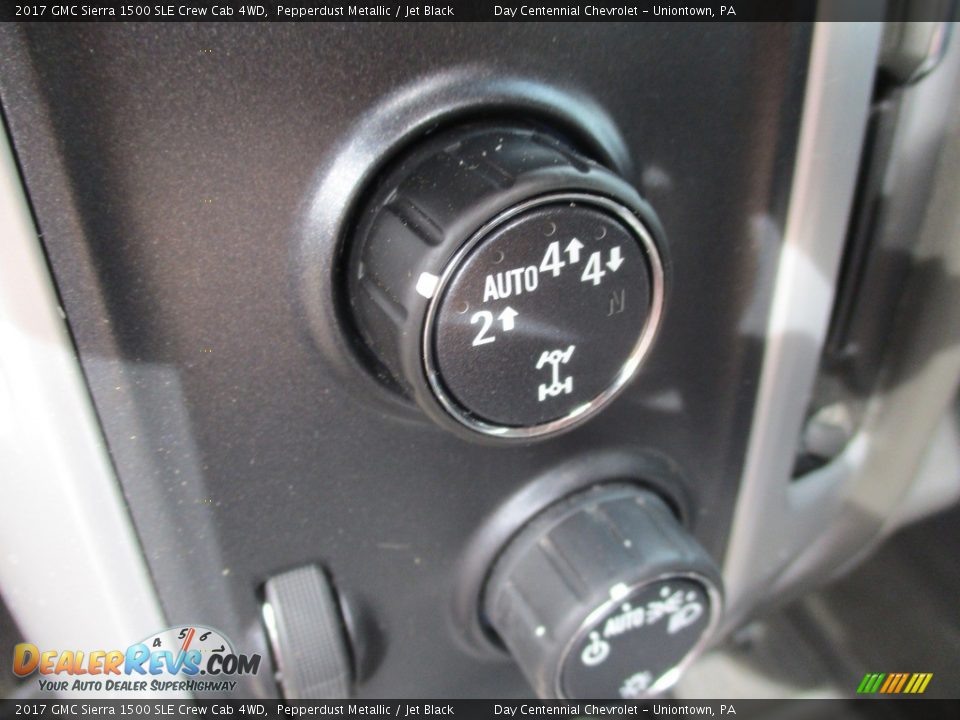 2017 GMC Sierra 1500 SLE Crew Cab 4WD Pepperdust Metallic / Jet Black Photo #25