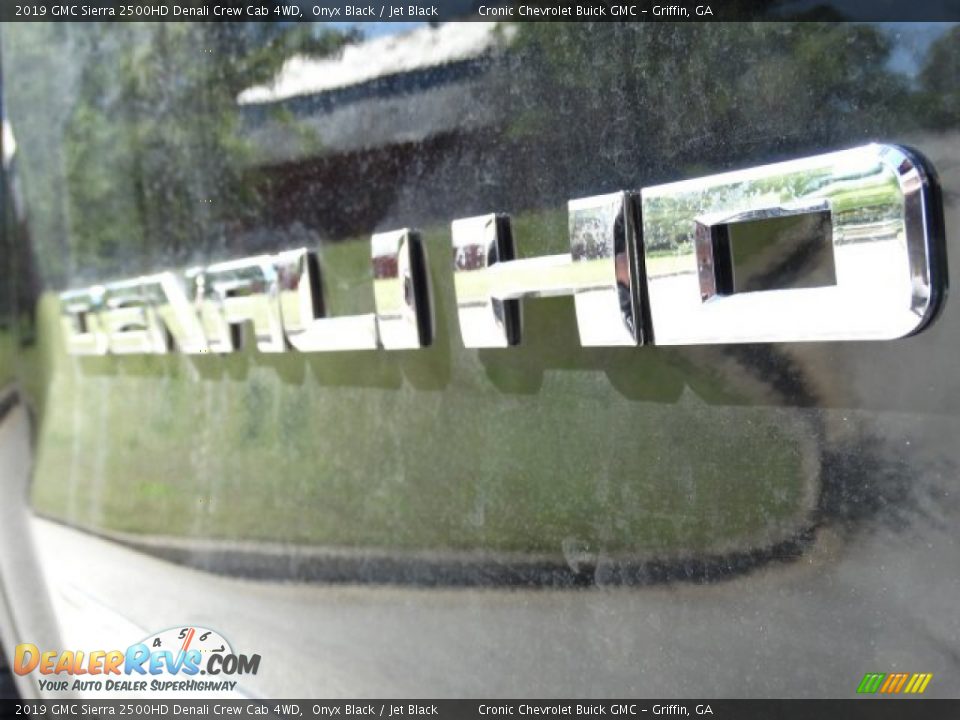 2019 GMC Sierra 2500HD Denali Crew Cab 4WD Onyx Black / Jet Black Photo #12