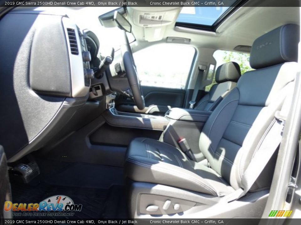 2019 GMC Sierra 2500HD Denali Crew Cab 4WD Onyx Black / Jet Black Photo #18