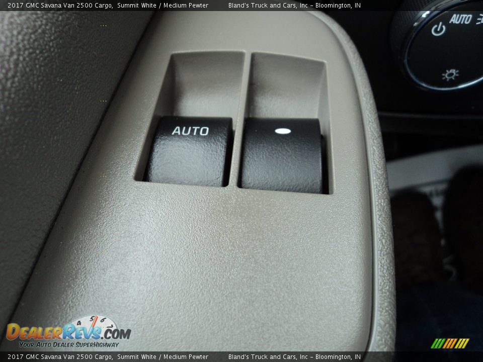 2017 GMC Savana Van 2500 Cargo Summit White / Medium Pewter Photo #8