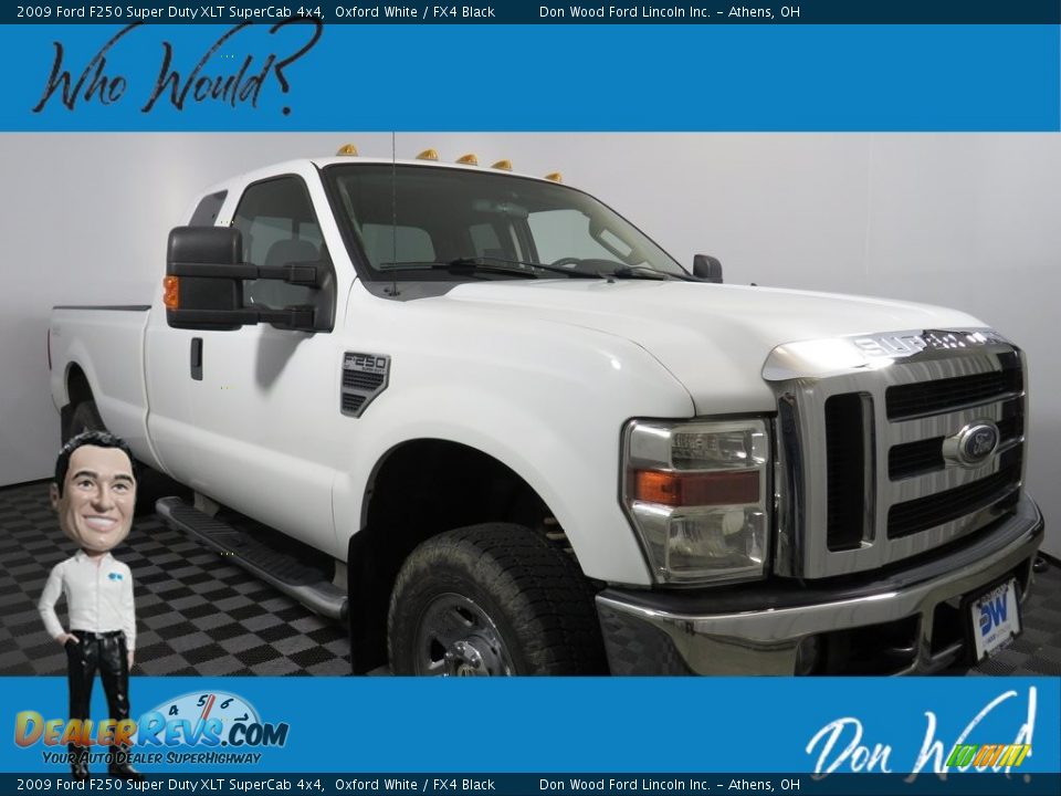 2009 Ford F250 Super Duty XLT SuperCab 4x4 Oxford White / FX4 Black Photo #1