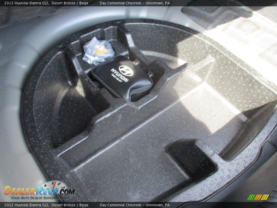 2013 Hyundai Elantra GLS Desert Bronze / Beige Photo #18