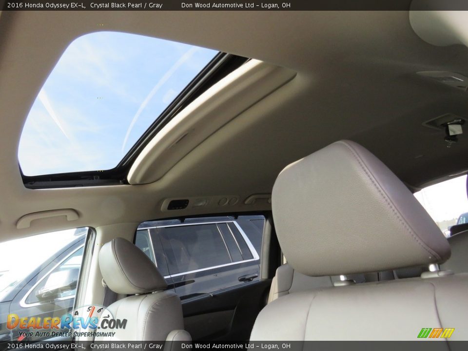 2016 Honda Odyssey EX-L Crystal Black Pearl / Gray Photo #2