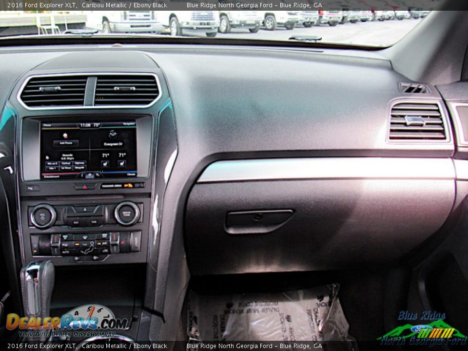 2016 Ford Explorer XLT Caribou Metallic / Ebony Black Photo #18