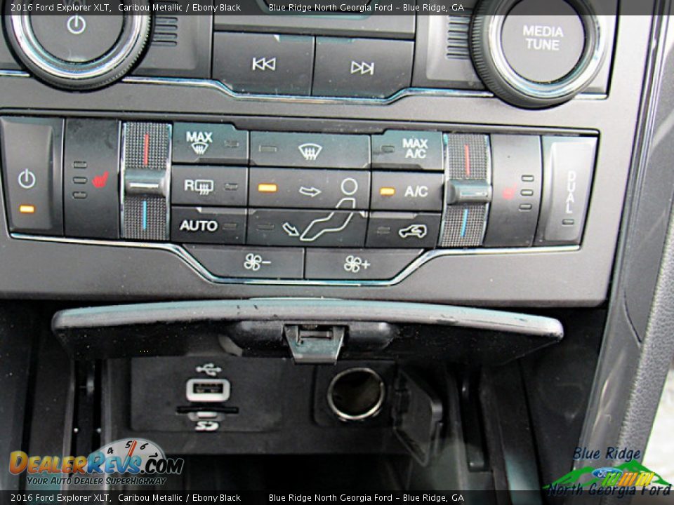 2016 Ford Explorer XLT Caribou Metallic / Ebony Black Photo #25