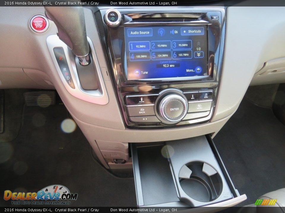 2016 Honda Odyssey EX-L Crystal Black Pearl / Gray Photo #31