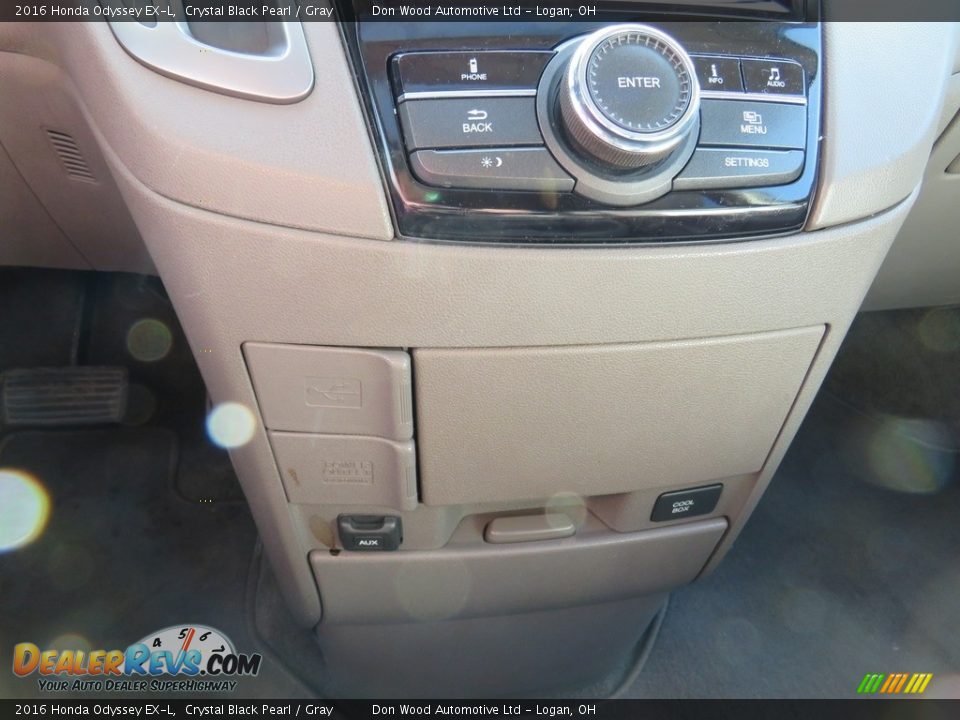 2016 Honda Odyssey EX-L Crystal Black Pearl / Gray Photo #32