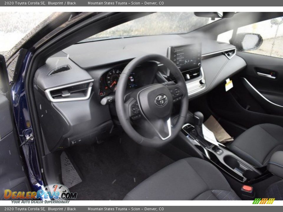 Black Interior - 2020 Toyota Corolla SE Photo #5
