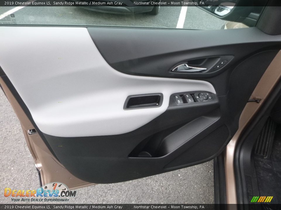 2019 Chevrolet Equinox LS Sandy Ridge Metallic / Medium Ash Gray Photo #14