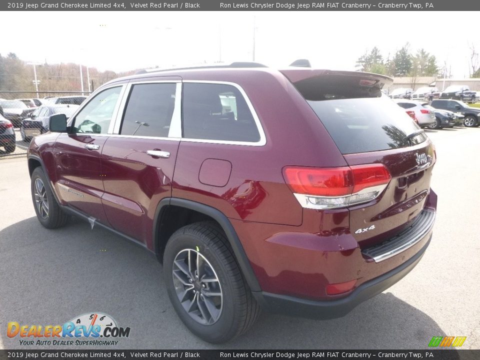 2019 Jeep Grand Cherokee Limited 4x4 Velvet Red Pearl / Black Photo #3