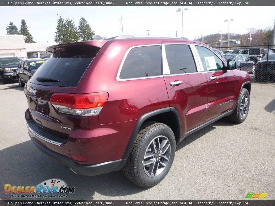 2019 Jeep Grand Cherokee Limited 4x4 Velvet Red Pearl / Black Photo #5