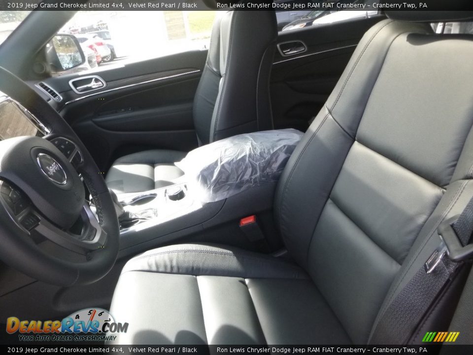 2019 Jeep Grand Cherokee Limited 4x4 Velvet Red Pearl / Black Photo #15