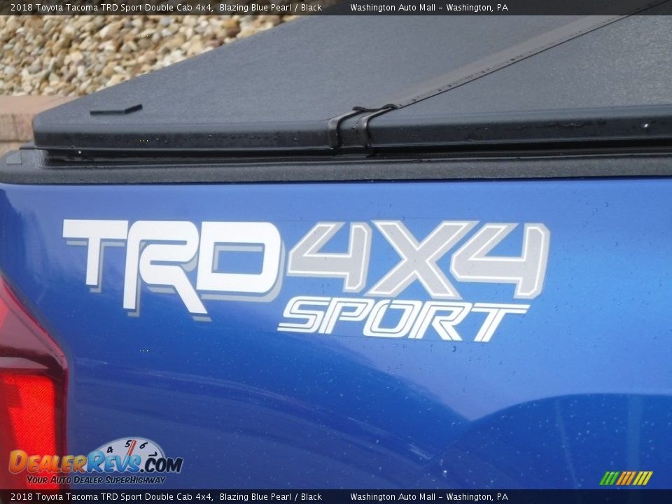 2018 Toyota Tacoma TRD Sport Double Cab 4x4 Blazing Blue Pearl / Black Photo #5