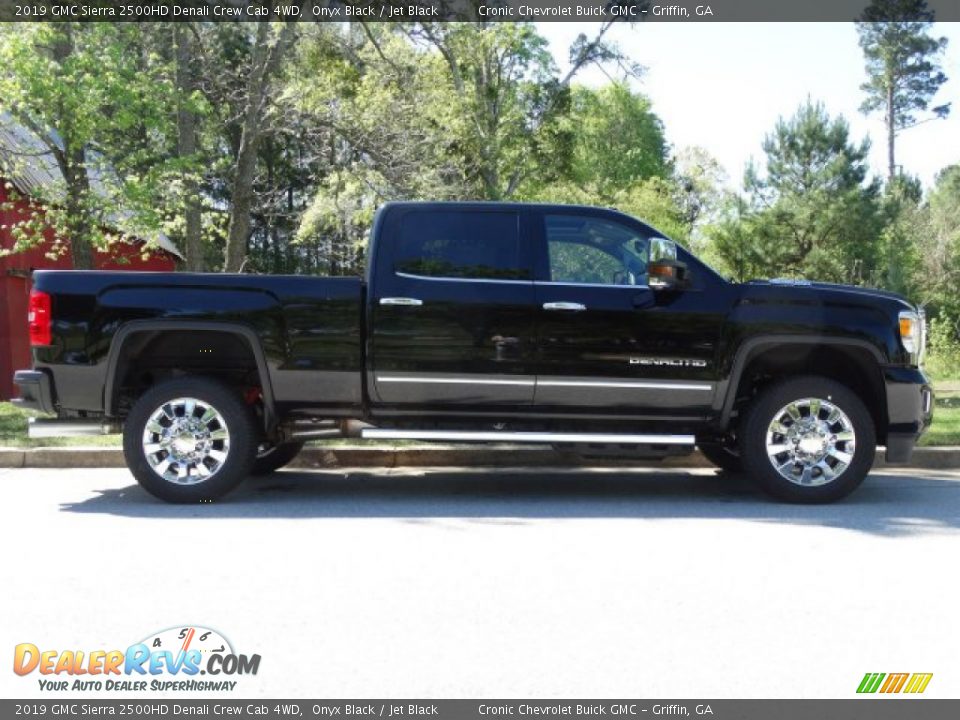 2019 GMC Sierra 2500HD Denali Crew Cab 4WD Onyx Black / Jet Black Photo #2