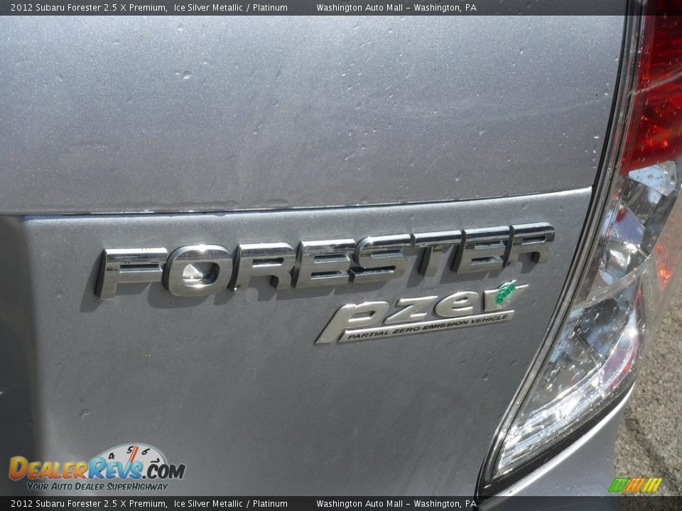 2012 Subaru Forester 2.5 X Premium Ice Silver Metallic / Platinum Photo #10