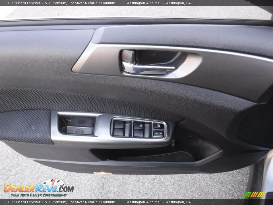 2012 Subaru Forester 2.5 X Premium Ice Silver Metallic / Platinum Photo #13