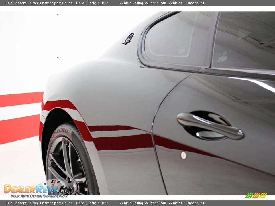 2015 Maserati GranTurismo Sport Coupe Nero (Black) / Nero Photo #18