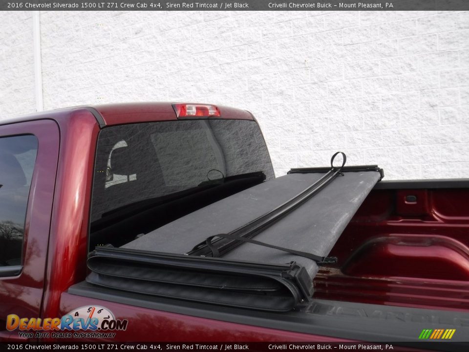 2016 Chevrolet Silverado 1500 LT Z71 Crew Cab 4x4 Siren Red Tintcoat / Jet Black Photo #13