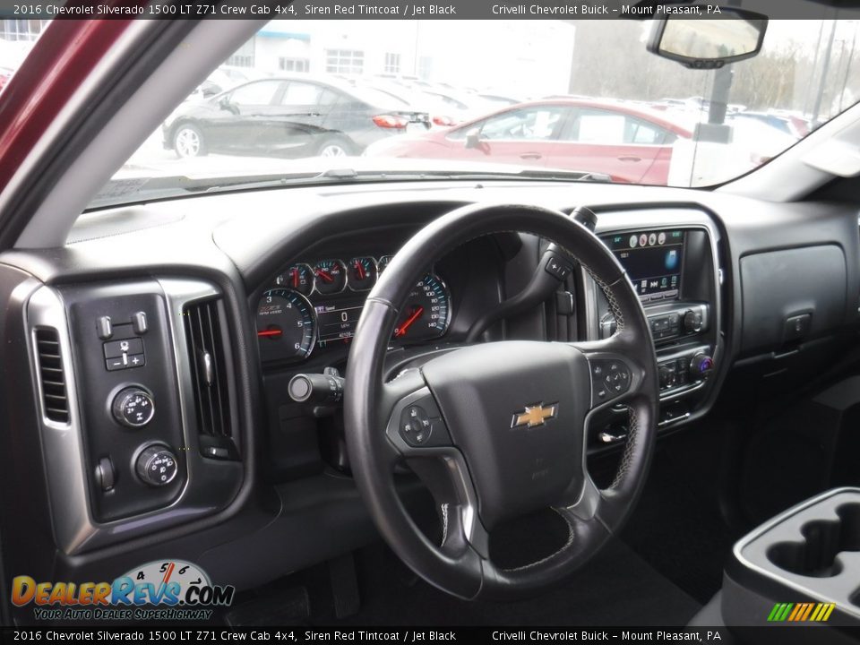 2016 Chevrolet Silverado 1500 LT Z71 Crew Cab 4x4 Siren Red Tintcoat / Jet Black Photo #17