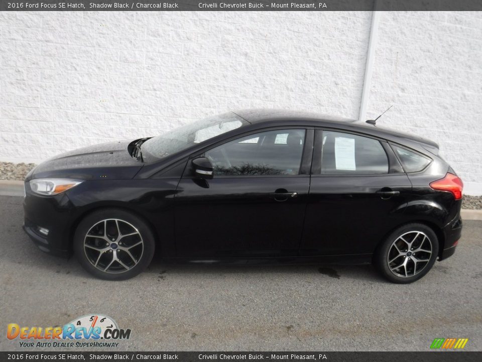 2016 Ford Focus SE Hatch Shadow Black / Charcoal Black Photo #2
