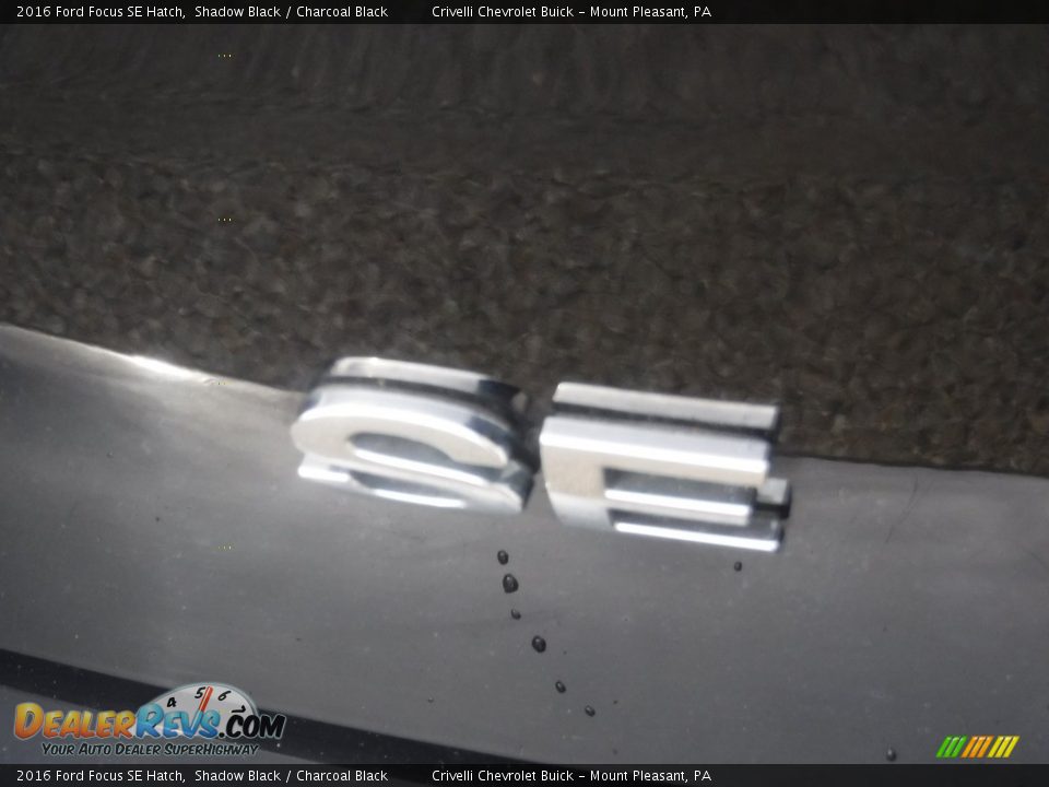 2016 Ford Focus SE Hatch Shadow Black / Charcoal Black Photo #9