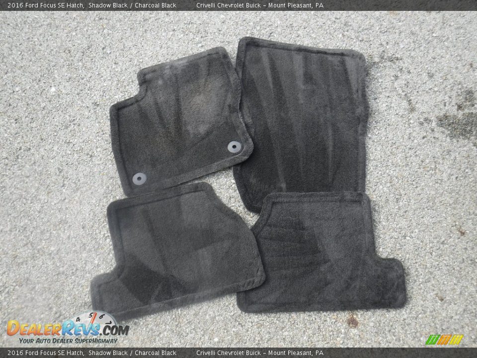 2016 Ford Focus SE Hatch Shadow Black / Charcoal Black Photo #29