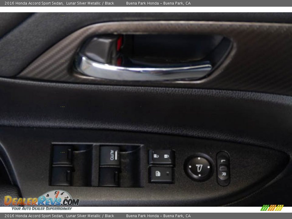 2016 Honda Accord Sport Sedan Lunar Silver Metallic / Black Photo #26