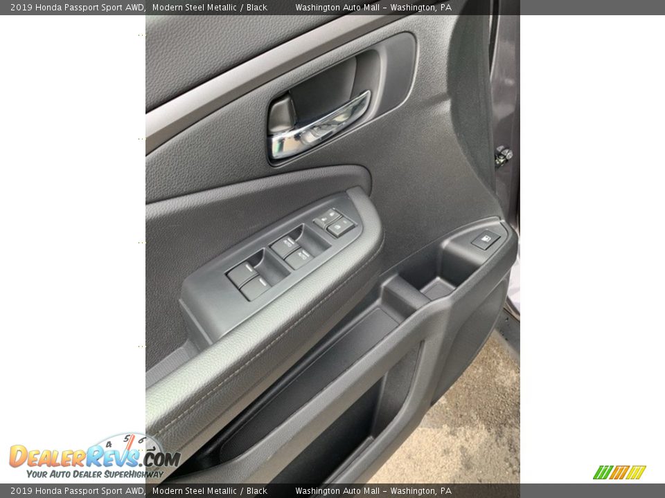 2019 Honda Passport Sport AWD Modern Steel Metallic / Black Photo #9