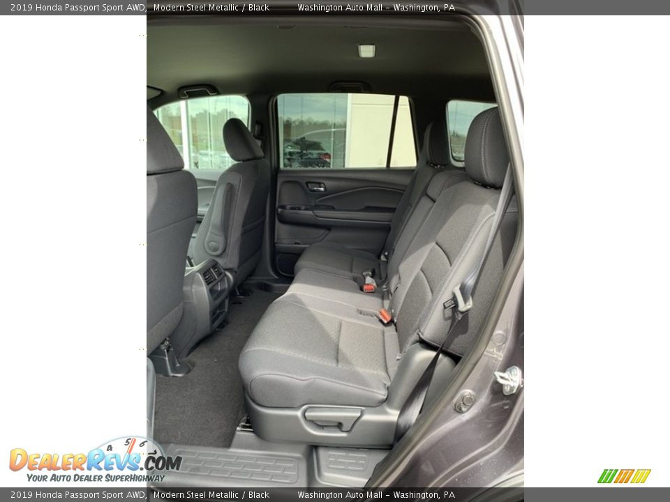 2019 Honda Passport Sport AWD Modern Steel Metallic / Black Photo #19