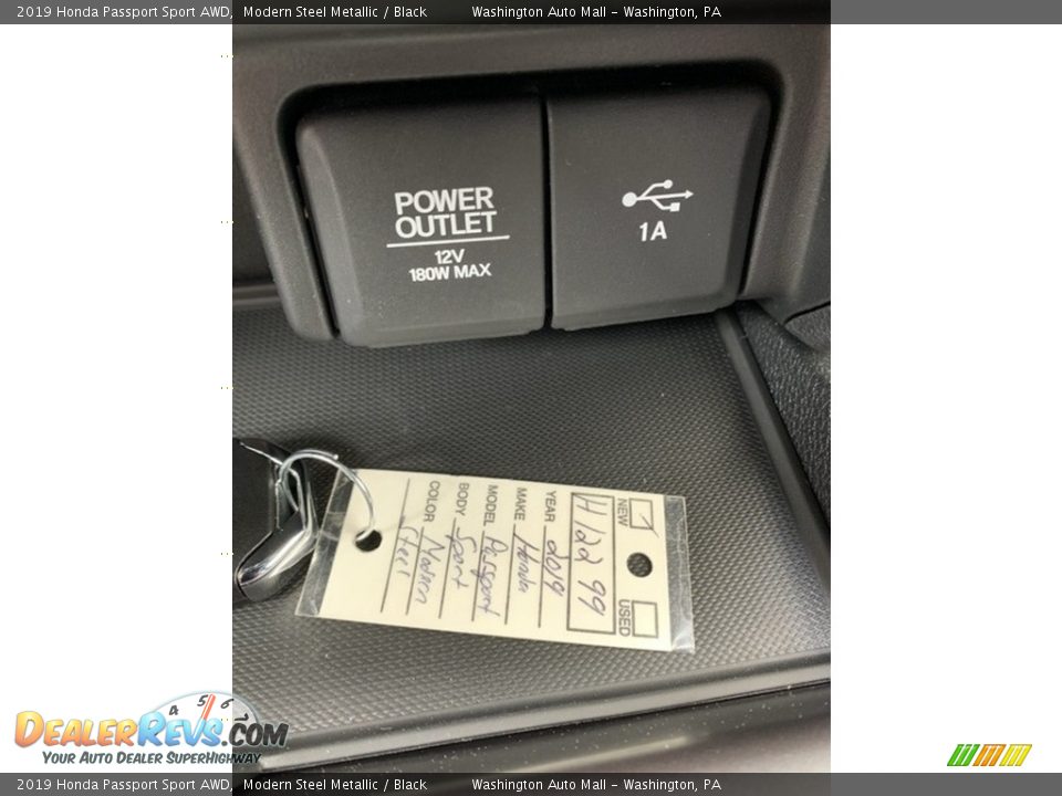 2019 Honda Passport Sport AWD Modern Steel Metallic / Black Photo #36
