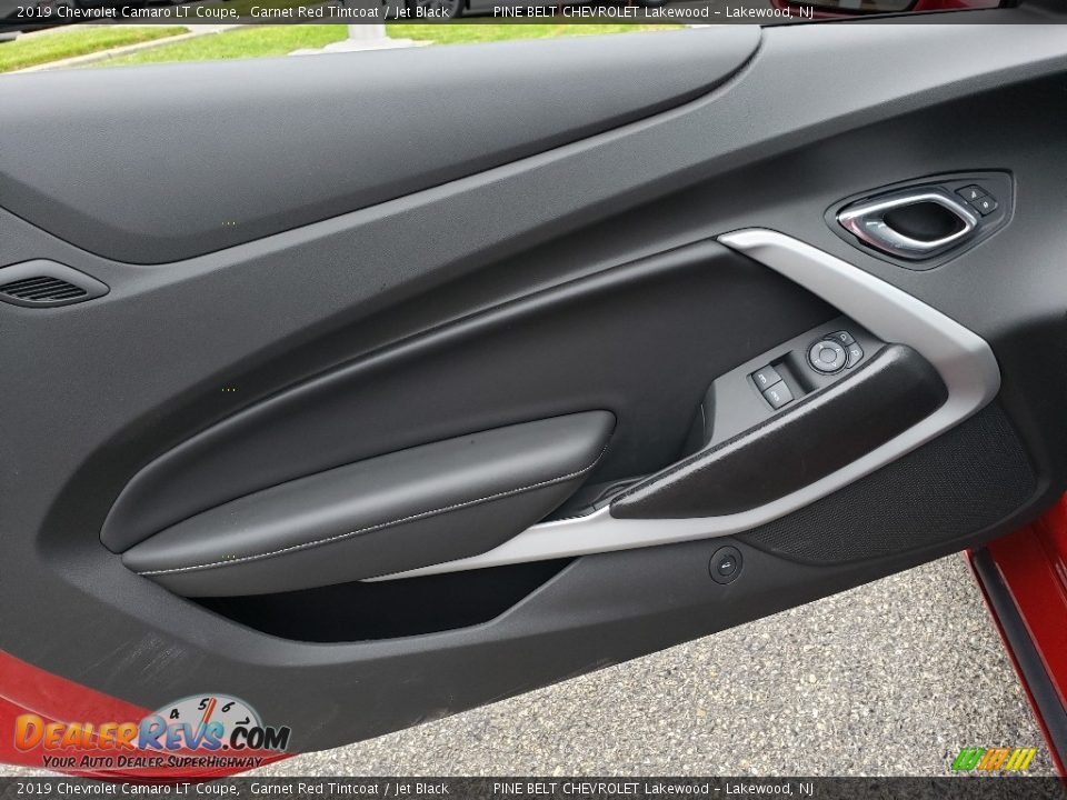 Door Panel of 2019 Chevrolet Camaro LT Coupe Photo #7