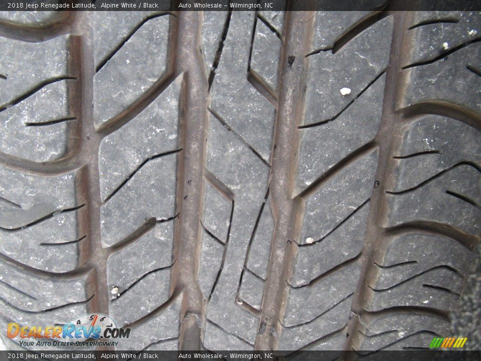 2018 Jeep Renegade Latitude Alpine White / Black Photo #9