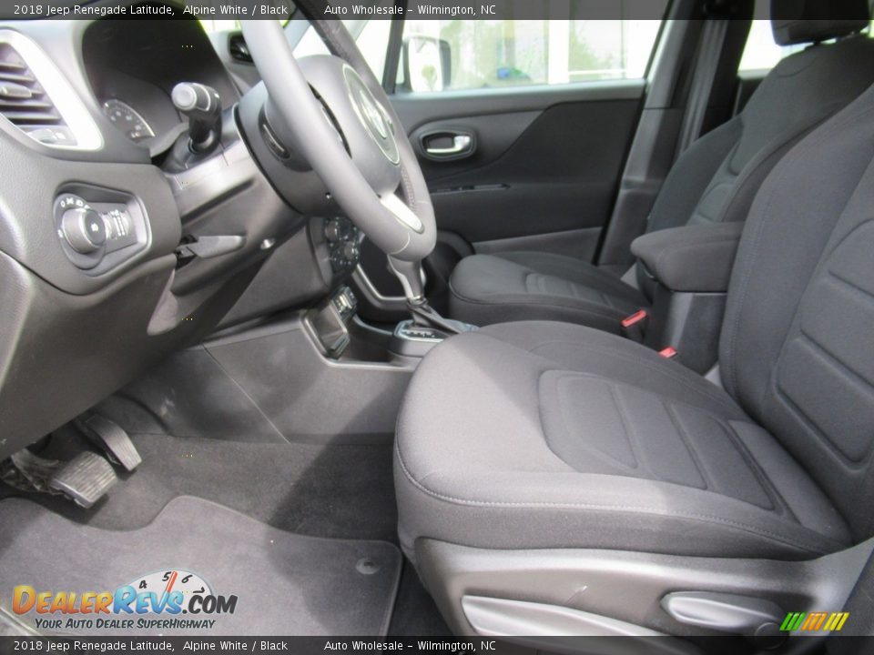 2018 Jeep Renegade Latitude Alpine White / Black Photo #10