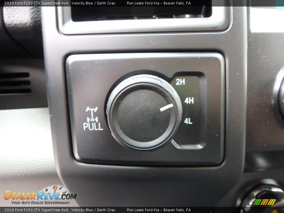 2019 Ford F150 STX SuperCrew 4x4 Velocity Blue / Earth Gray Photo #17