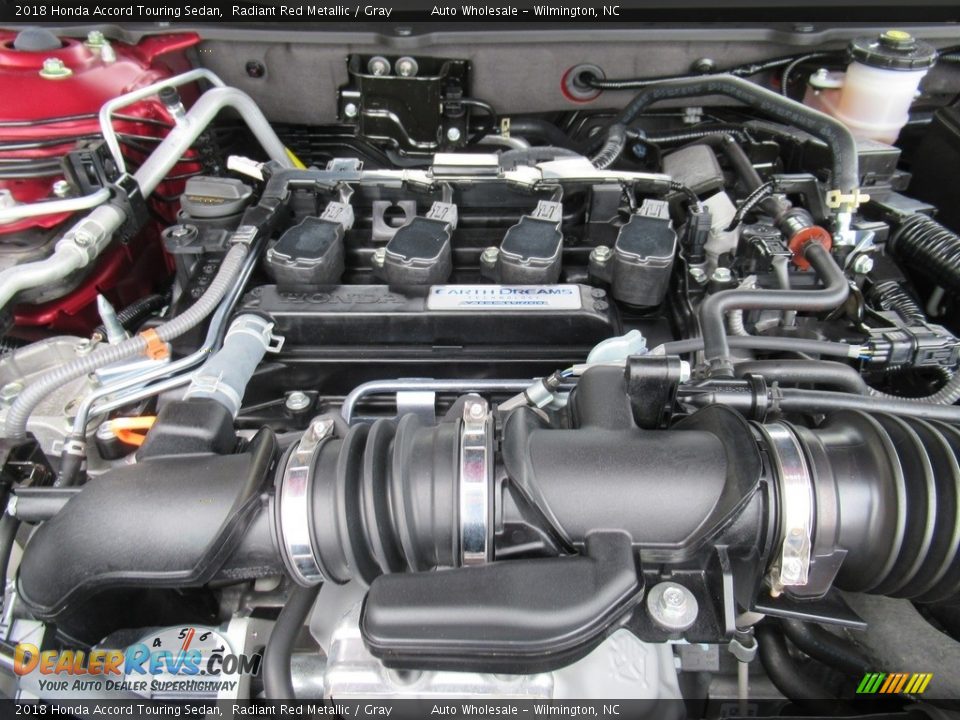 2018 Honda Accord Touring Sedan Radiant Red Metallic / Gray Photo #6